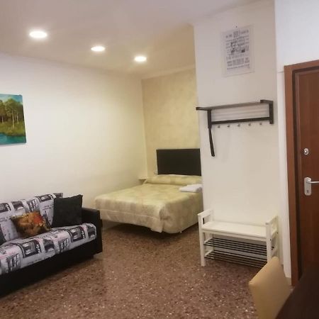 Apartment Urbino 33 Rzym Zewnętrze zdjęcie
