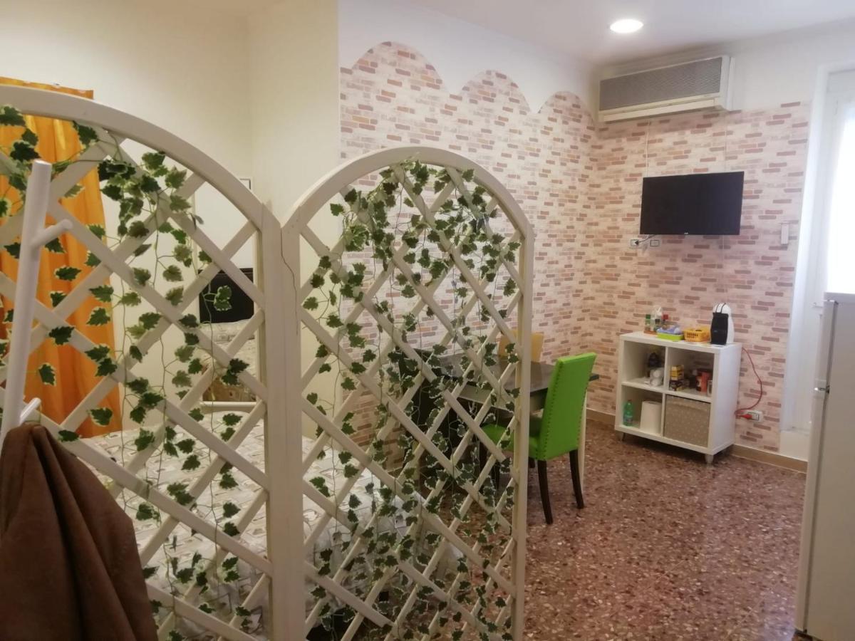 Apartment Urbino 33 Rzym Zewnętrze zdjęcie
