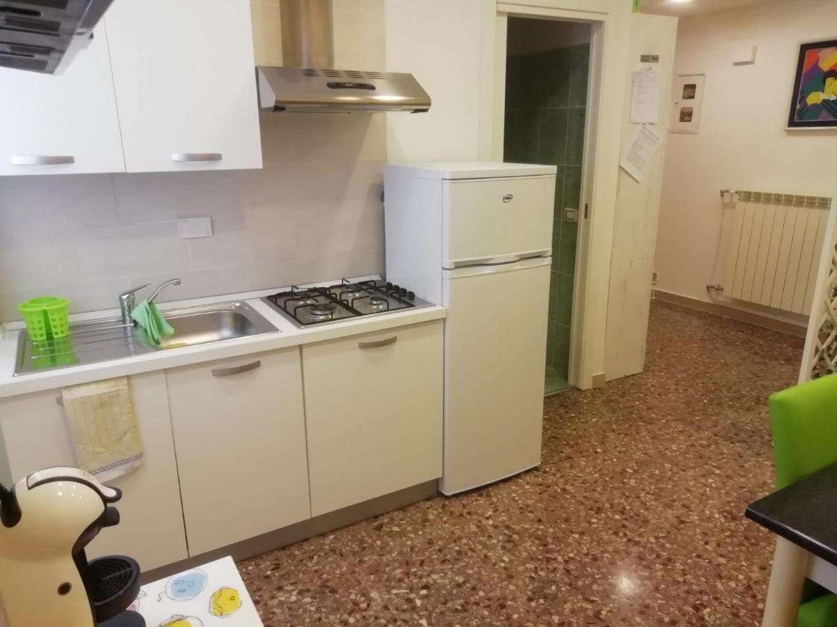 Apartment Urbino 33 Rzym Zewnętrze zdjęcie